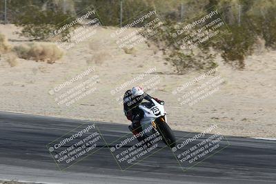 media/Dec-07-2025-CVMA (Sun) [[3e7d2de5dc]]/Race 8-Middleweight Shootout/